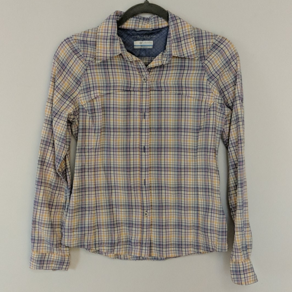 Columbia Omni-shade button down